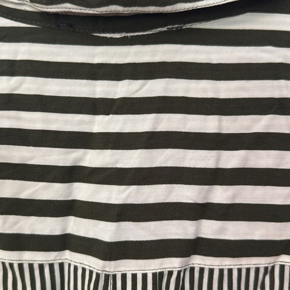 Jane + Delancey NWT Women's Long Sleeve Small Green and White Button Up - Picture 9 of 13